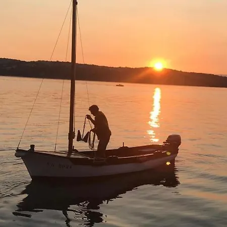 Ibis Apartman Čižići